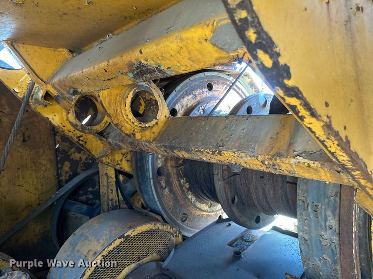 image for item EB2556 1964 American 7150 crane