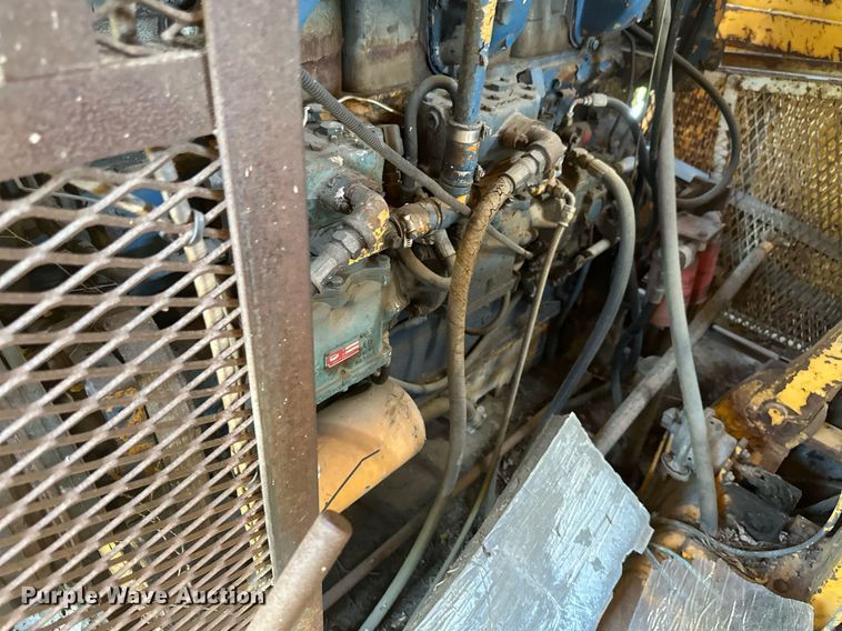 image for item EB2556 1964 American 7150 crane