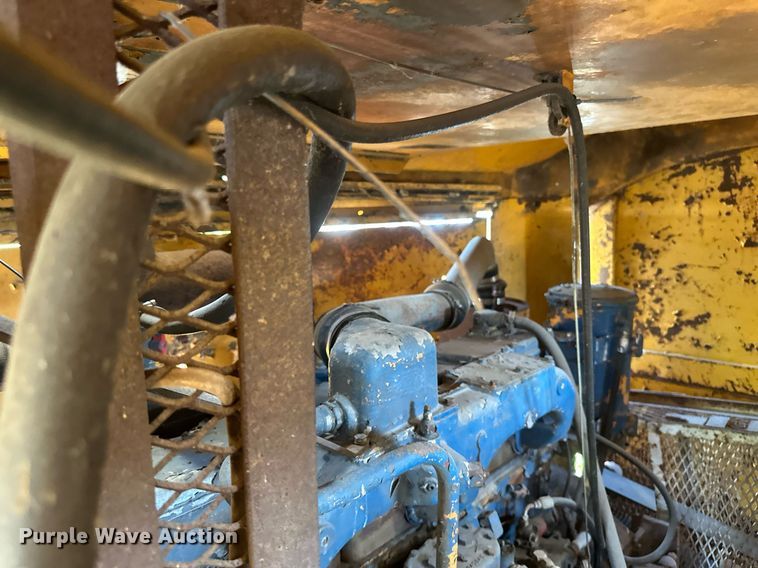 image for item EB2556 1964 American 7150 crane