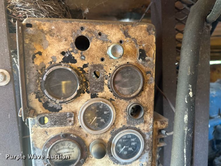 image for item EB2556 1964 American 7150 crane