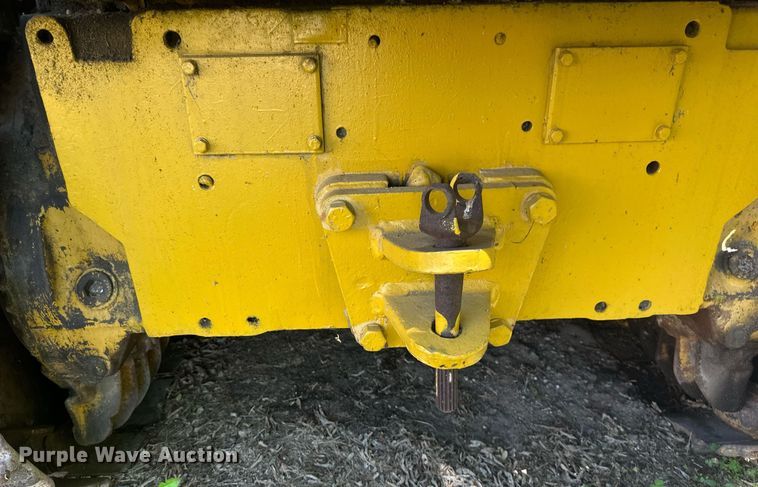 image for item EB2557 Caterpillar track loader