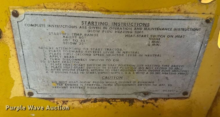 image for item EB2557 Caterpillar track loader