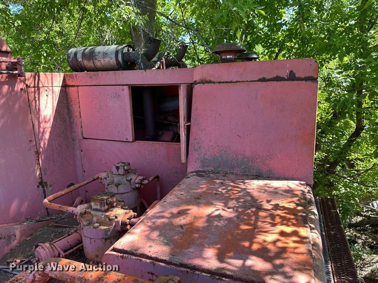 image for item EB2558 1971 Koehring 1066 excavator