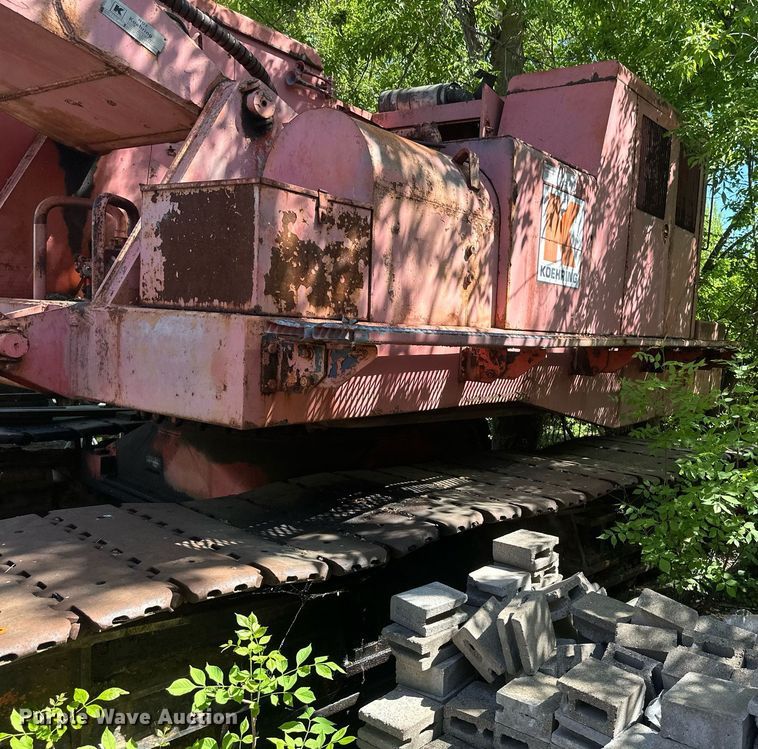 image for item EB2558 1971 Koehring 1066 excavator