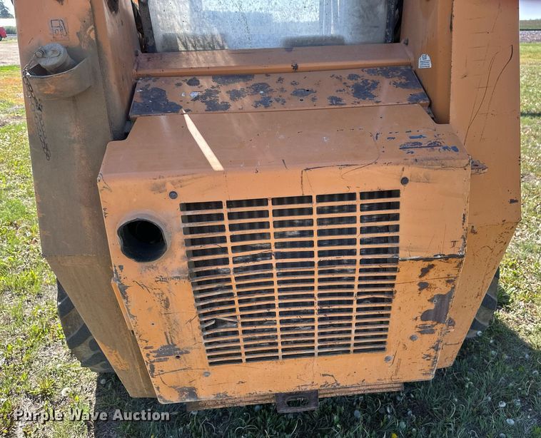 image for item EB2569 2000 Case  1845C  skid steer loader