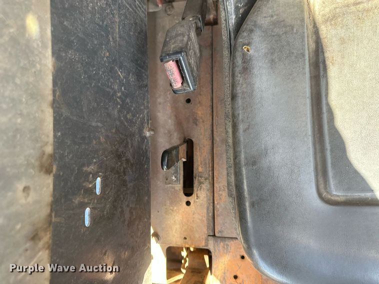 image for item EB2569 2000 Case  1845C  skid steer loader