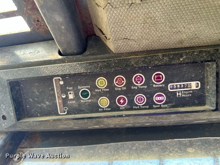 image for item EB2569 2000 Case  1845C  skid steer loader