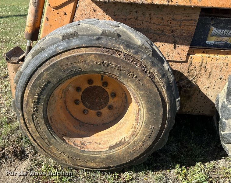 image for item EB2569 2000 Case  1845C  skid steer loader