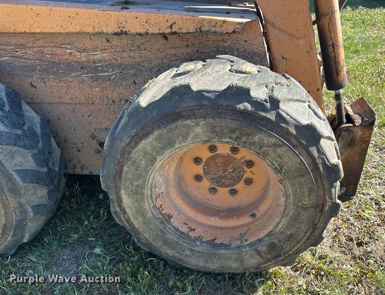 image for item EB2569 2000 Case  1845C  skid steer loader