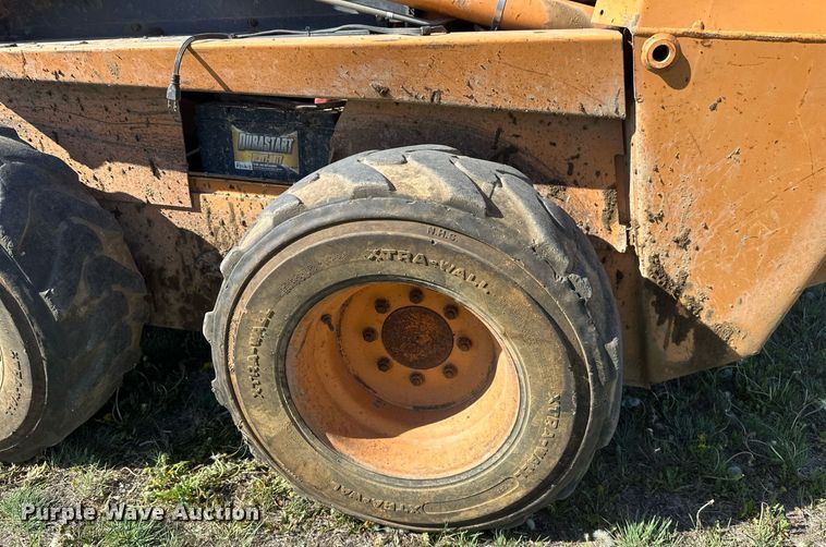 image for item EB2569 2000 Case  1845C  skid steer loader