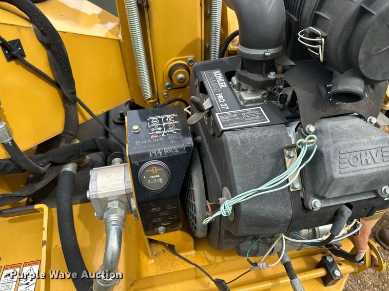 image for item EB2576 2010 Vermeer BC600XL wood chipper