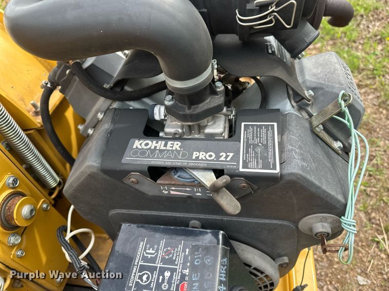 image for item EB2576 2010 Vermeer BC600XL wood chipper