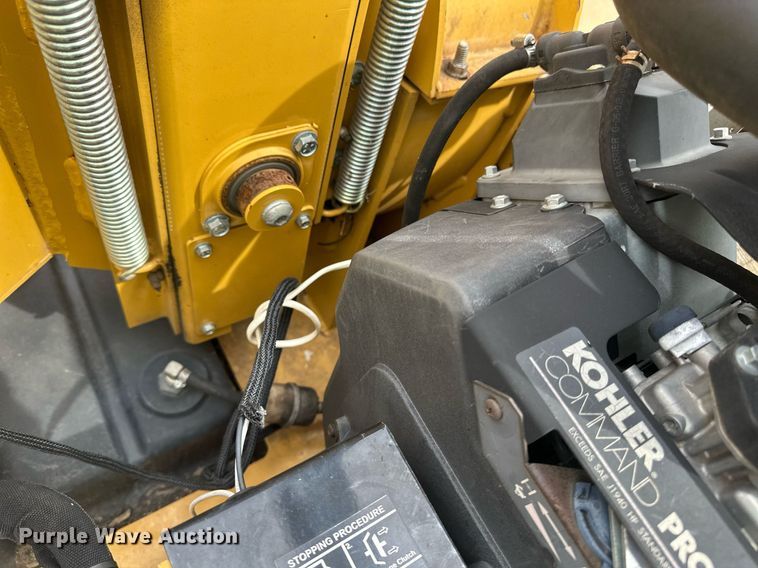 image for item EB2576 2010 Vermeer BC600XL wood chipper