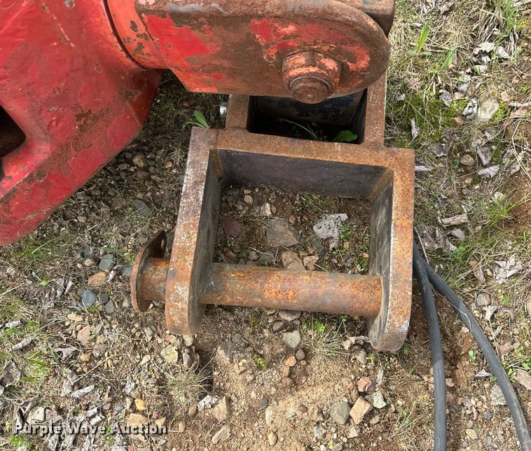 image for item EB2577 Excavator grapple