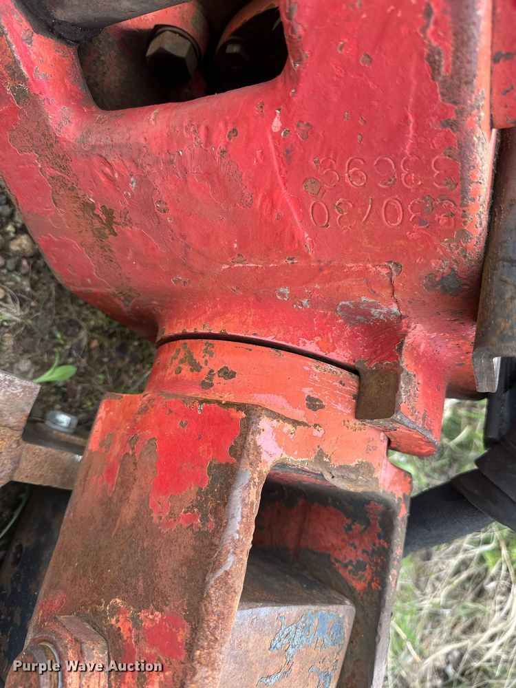 image for item EB2577 Excavator grapple