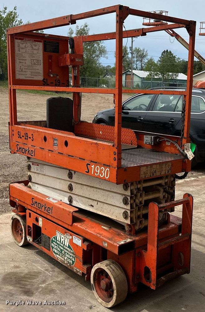 image for item EB2579 2007 Snorkel S1930 scissor lift