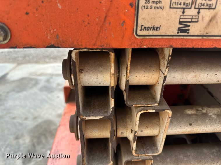 image for item EB2579 2007 Snorkel S1930 scissor lift