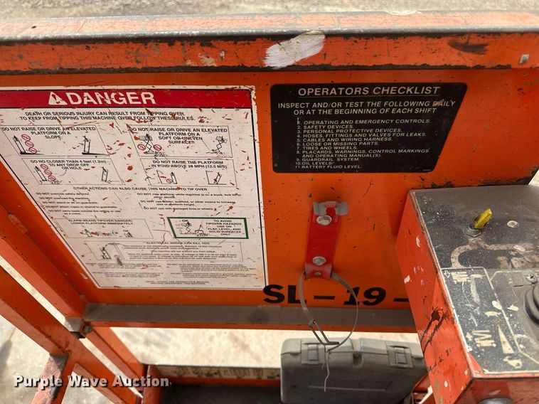 image for item EB2579 2007 Snorkel S1930 scissor lift