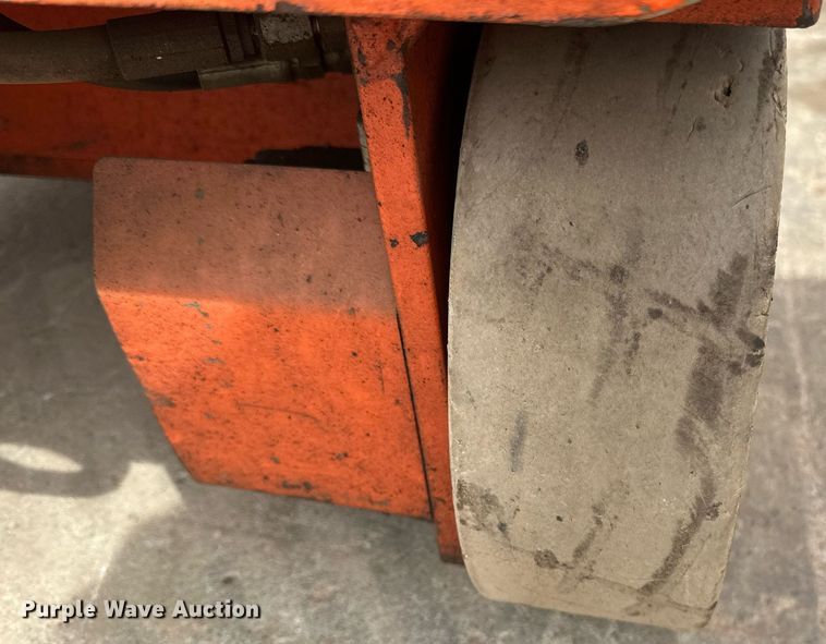 image for item EB2579 2007 Snorkel S1930 scissor lift