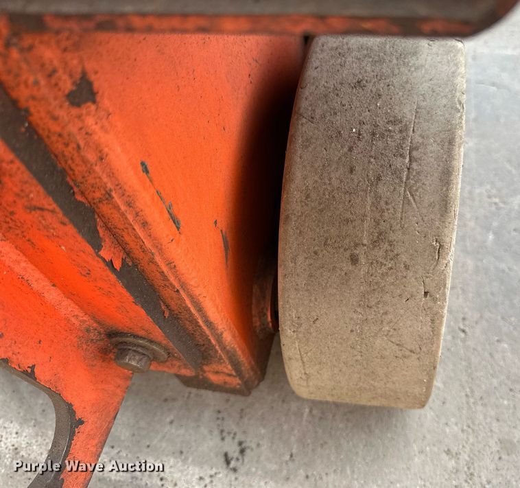 image for item EB2579 2007 Snorkel S1930 scissor lift