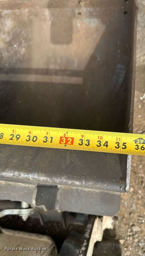 image for item EB2580 2014 Bobcat MT55 compact utility loader