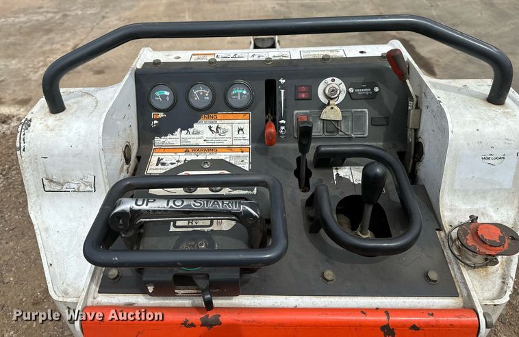 image for item EB2580 2014 Bobcat MT55 compact utility loader