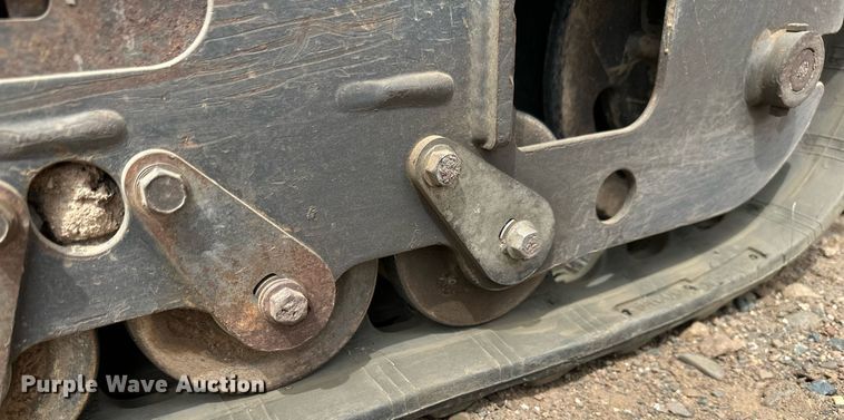 image for item EB2580 2014 Bobcat MT55 compact utility loader