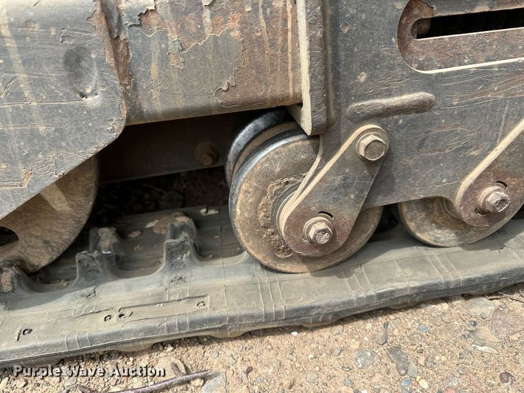 image for item EB2580 2014 Bobcat MT55 compact utility loader