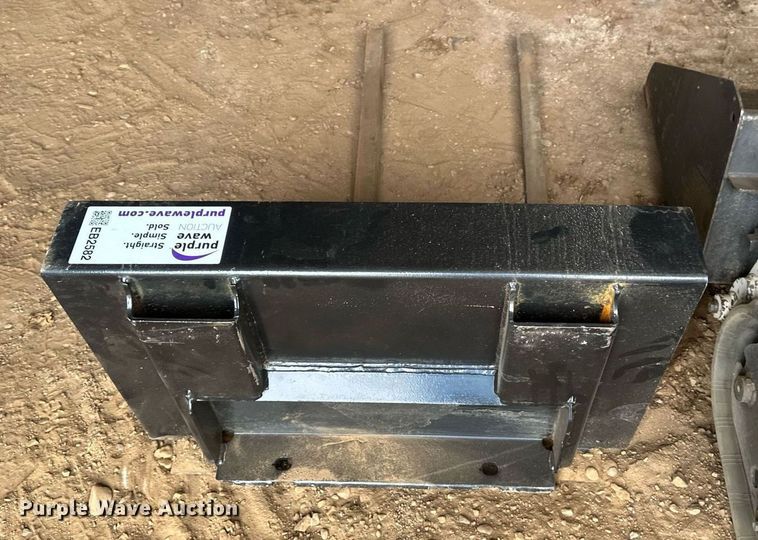 image for item EB2582 48