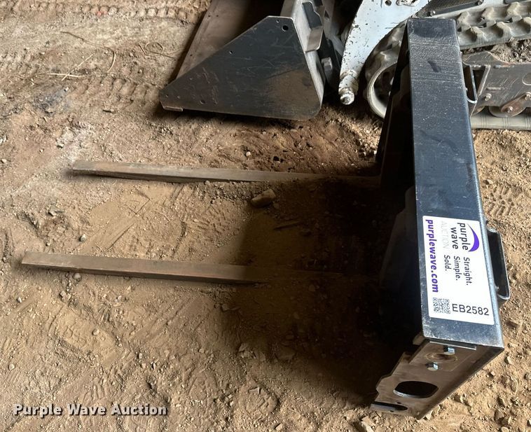 image for item EB2582 48