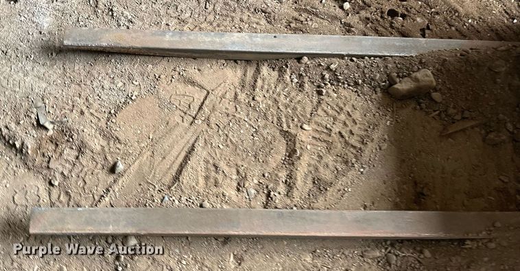 image for item EB2582 48