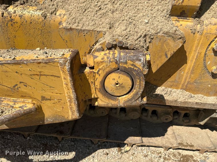 image for item EB2587 2016 Caterpillar D7E dozer