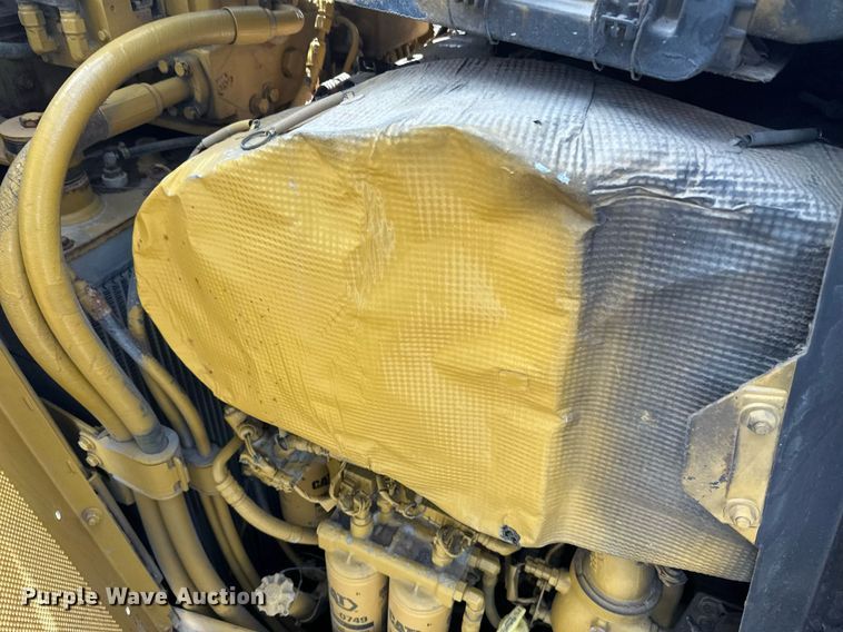 image for item EB2587 2016 Caterpillar D7E dozer