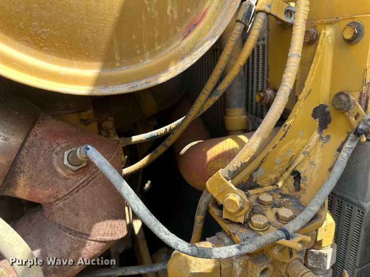 image for item EB2587 2016 Caterpillar D7E dozer