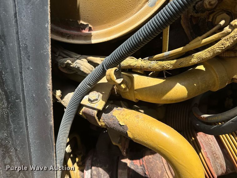 image for item EB2587 2016 Caterpillar D7E dozer