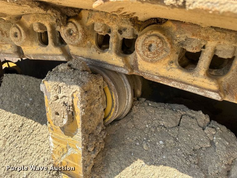 image for item EB2587 2016 Caterpillar D7E dozer