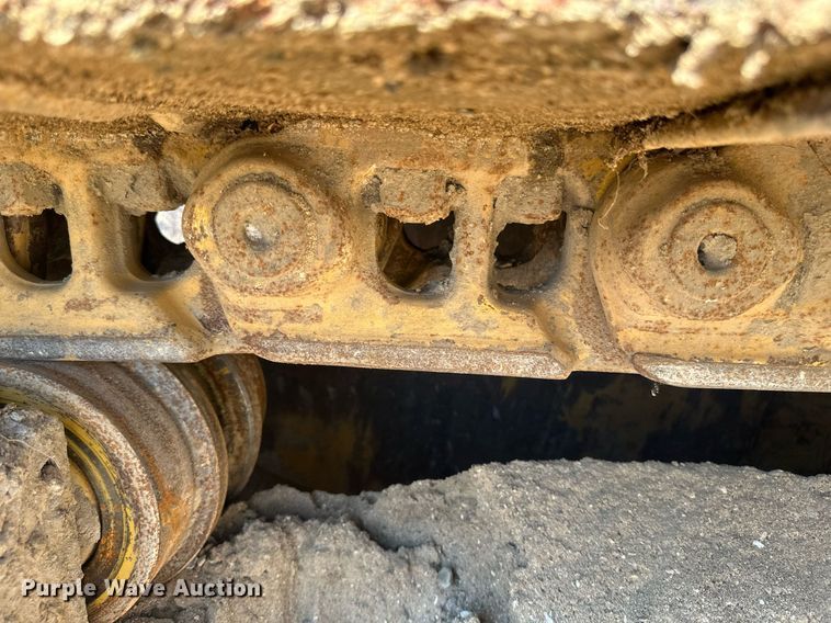 image for item EB2587 2016 Caterpillar D7E dozer