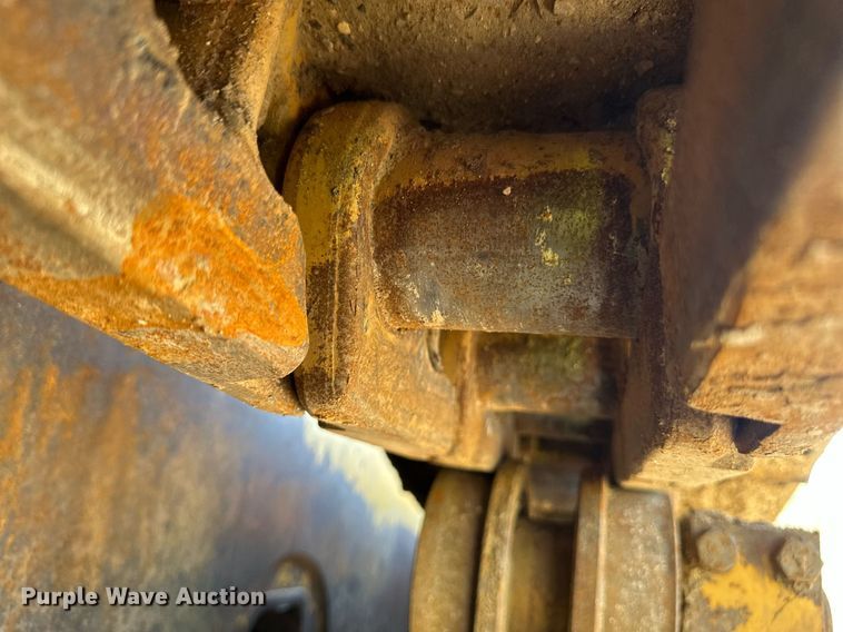 image for item EB2587 2016 Caterpillar D7E dozer