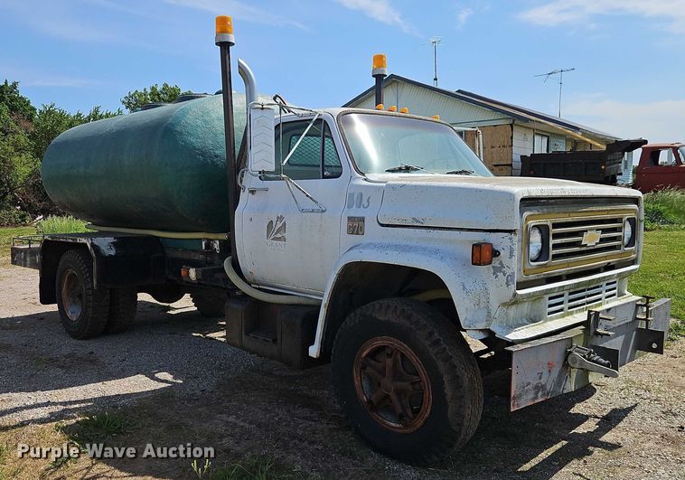 image for item EB8064 1979 Chevrolet C70 tank truck