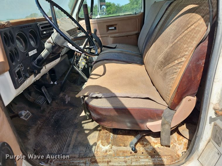 image for item EB8064 1979 Chevrolet C70 tank truck