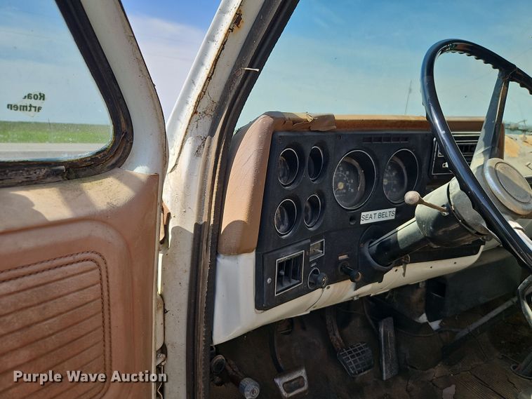 image for item EB8064 1979 Chevrolet C70 tank truck