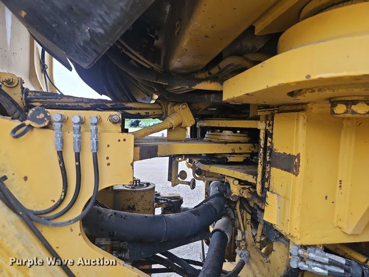 image for item EB8076 2005 Caterpillar 972G wheel loader