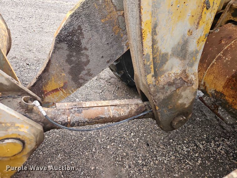 image for item EB8076 2005 Caterpillar 972G wheel loader