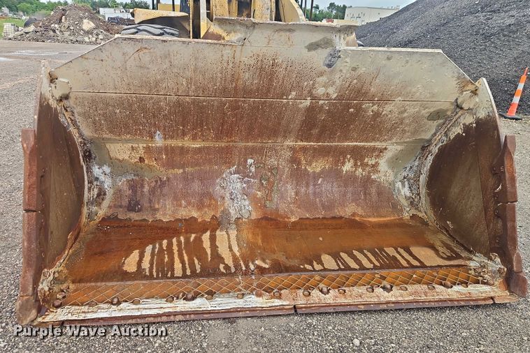 image for item EB8076 2005 Caterpillar 972G wheel loader