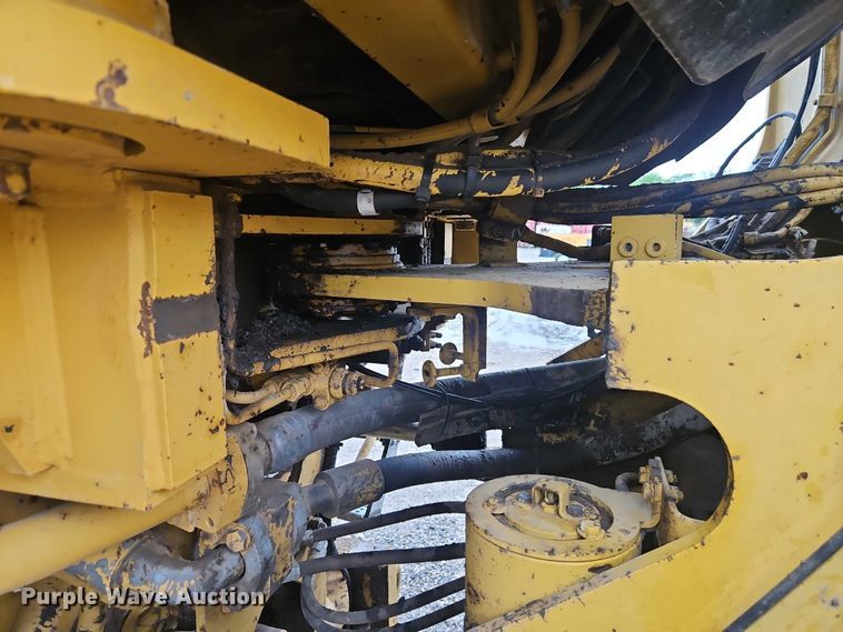 image for item EB8076 2005 Caterpillar 972G wheel loader