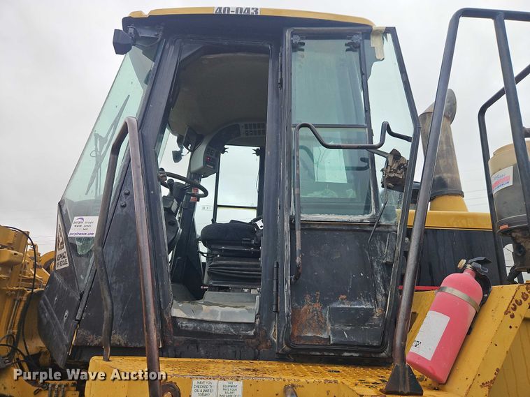 image for item EB8076 2005 Caterpillar 972G wheel loader