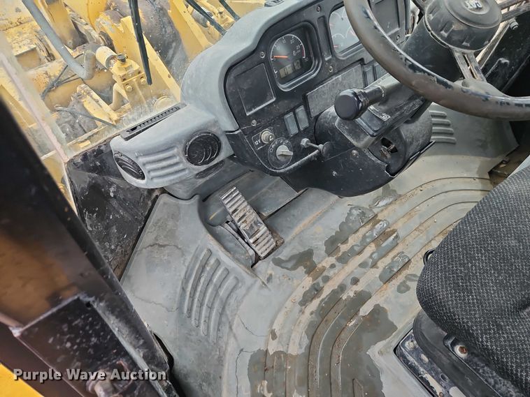 image for item EB8076 2005 Caterpillar 972G wheel loader