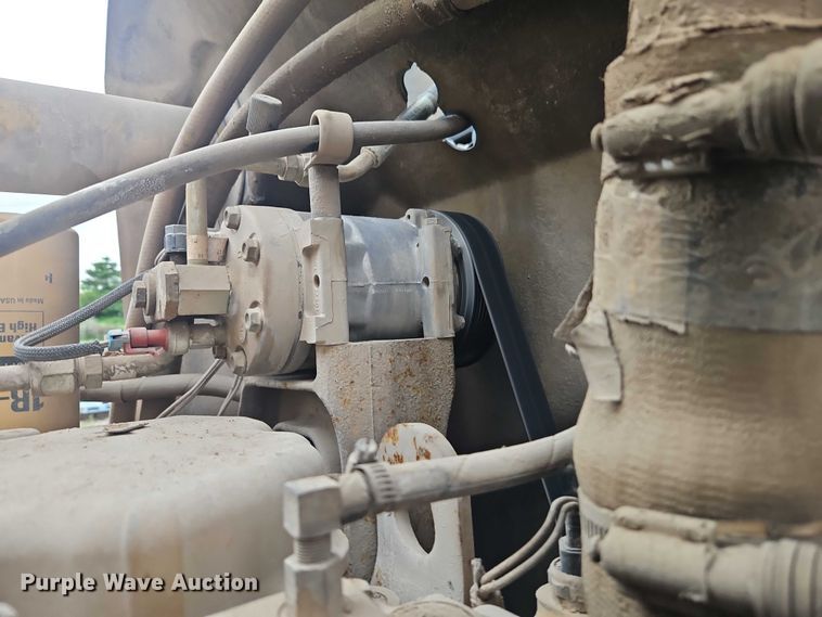 image for item EB8076 2005 Caterpillar 972G wheel loader