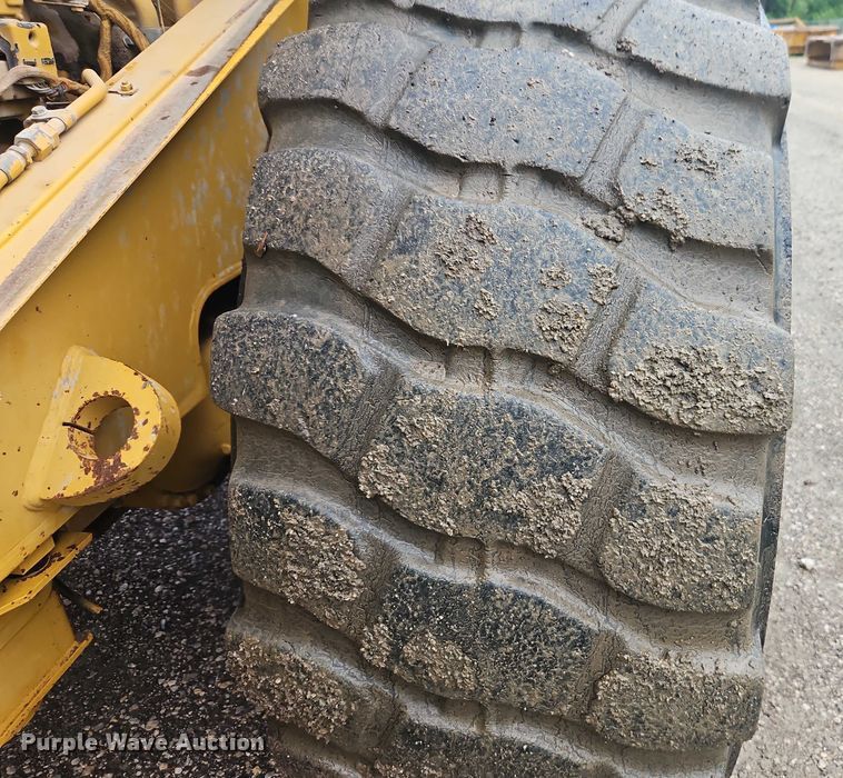 image for item EB8076 2005 Caterpillar 972G wheel loader