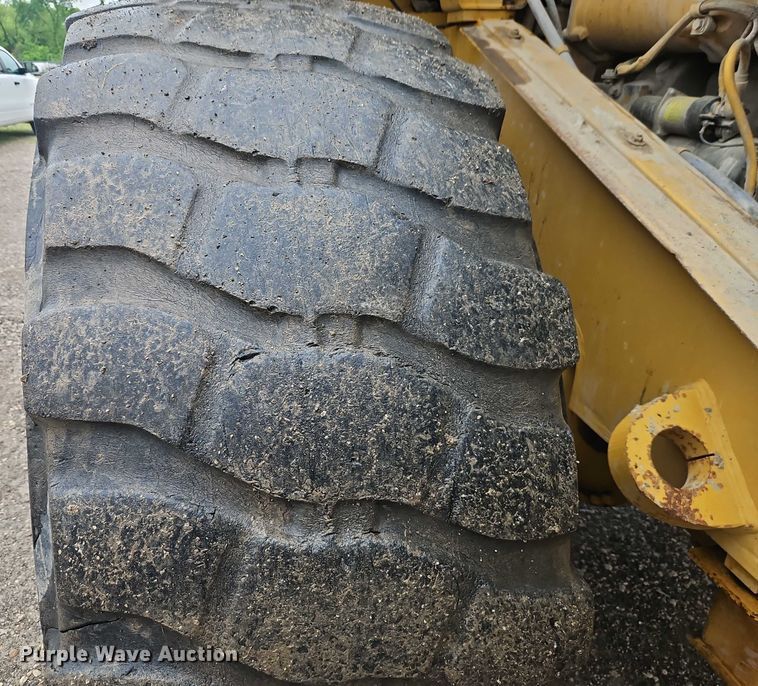 image for item EB8076 2005 Caterpillar 972G wheel loader